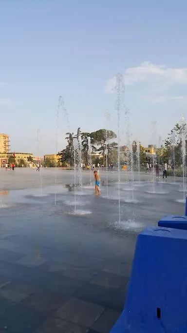 Bright Guest Suit 15 Min By Bus To Center Tirana Apartment